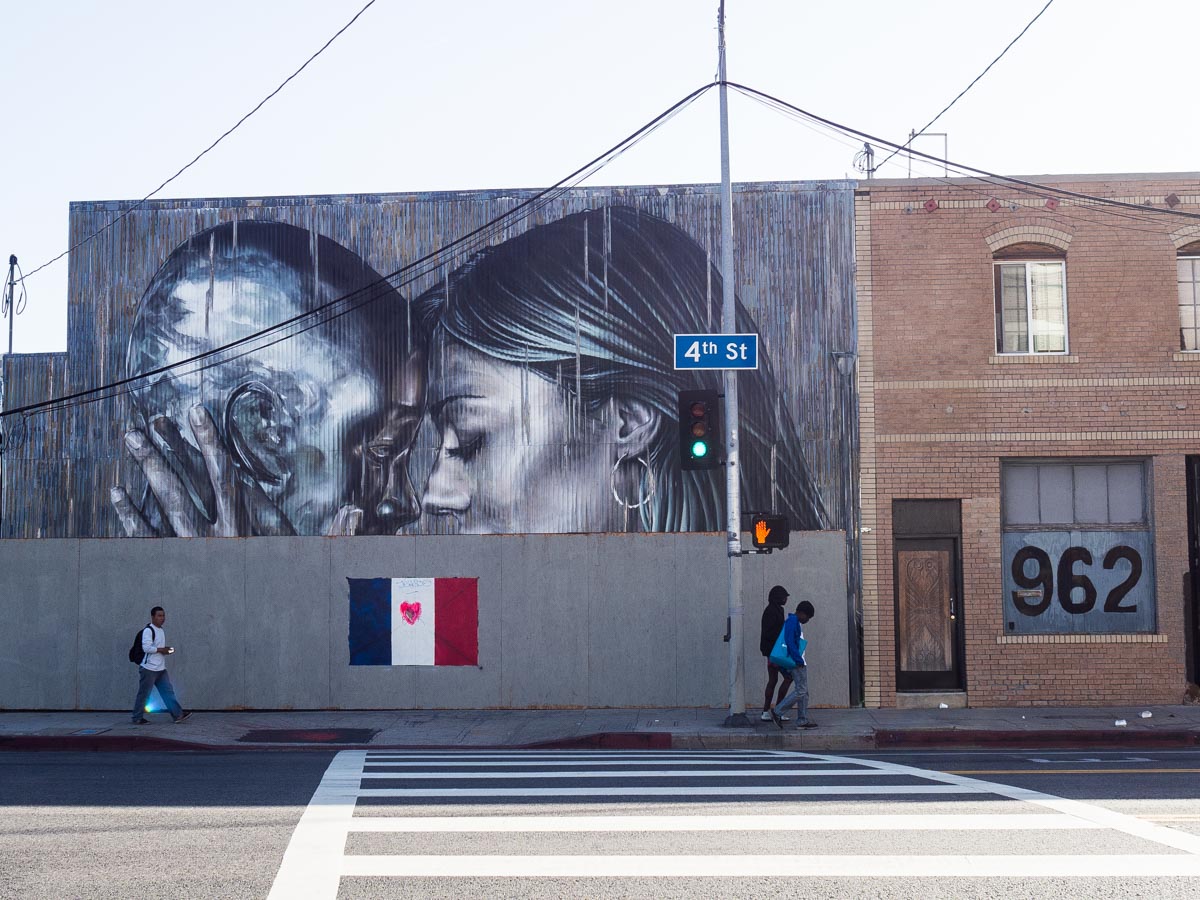 Los Angeles Street Art- Lovers
