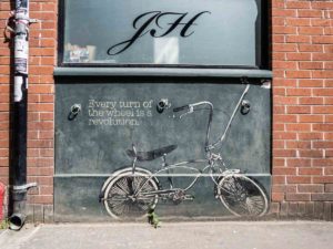 Belfast Street Art Turn of the Wheel