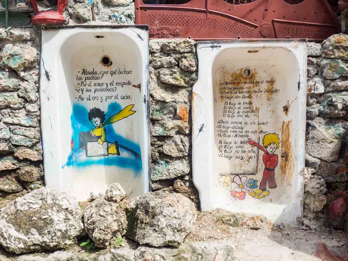 Havana Callejon de Hamel bathtub poems