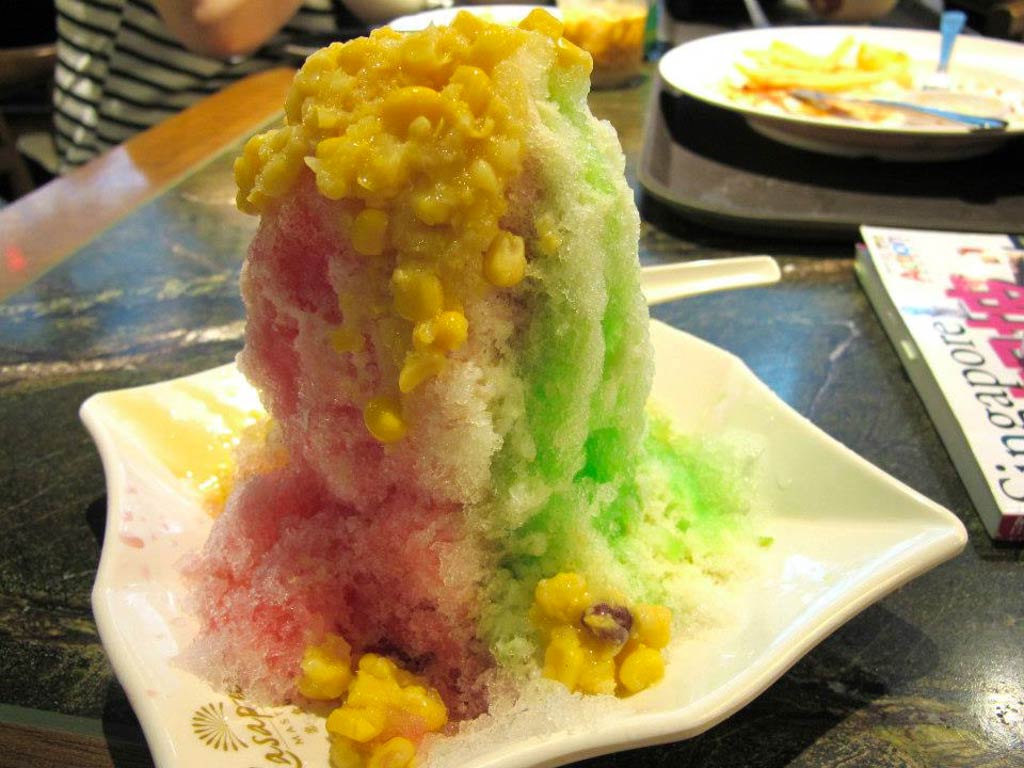Singapore ice kachang