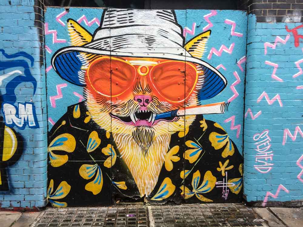Shoreditch mural smoking Dog