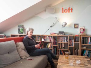 Reykjavok Loft Hostel lobby
