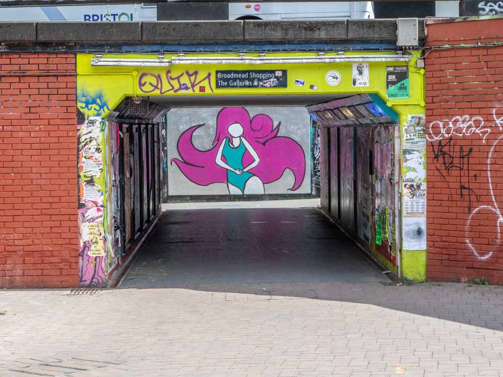 Bristol street art: the Bear Pit