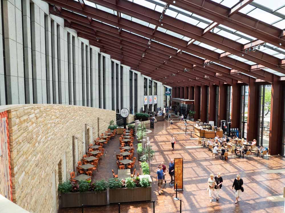 Nashville Weekend: Visit Country Music Hall of Fame, interior shot