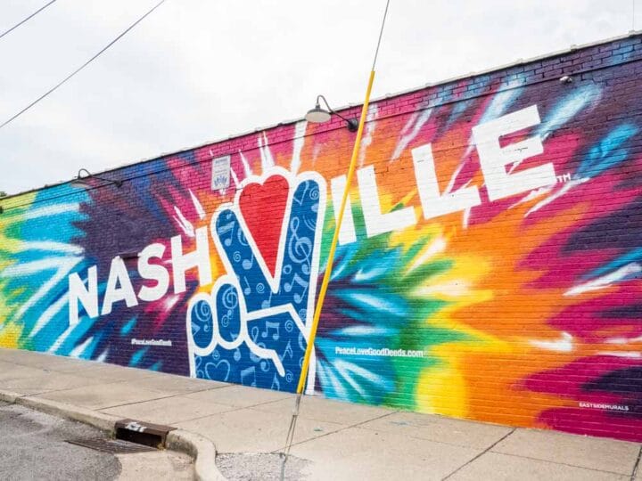 Peace out Nashville street art in 12South