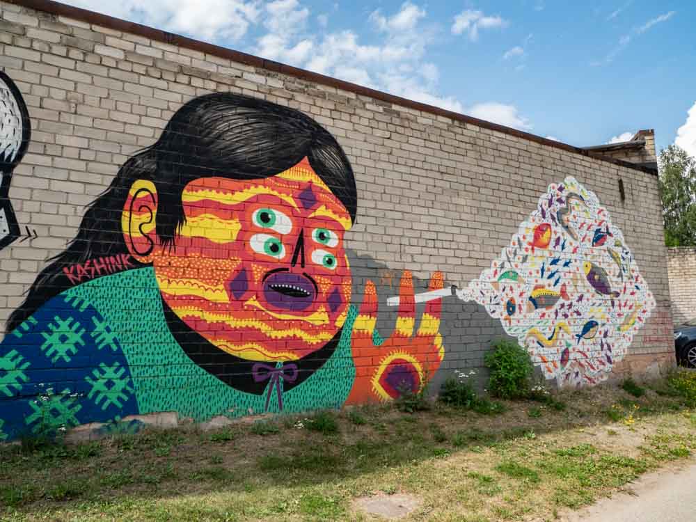 Tartu Estonia murals: by Kashink