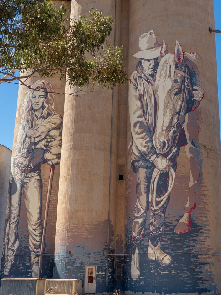 Painted silos of Victoria, by Kaff-eine