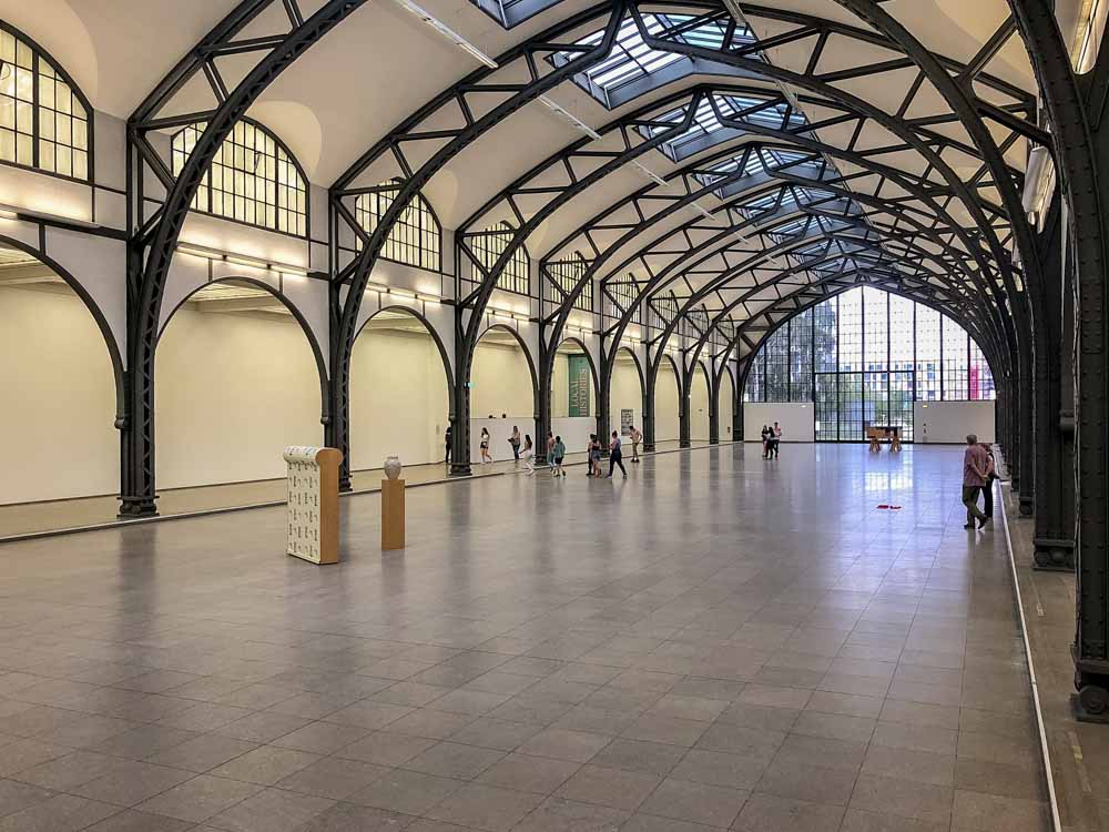 Berlin Hamburger Baunhauf interior of old train station