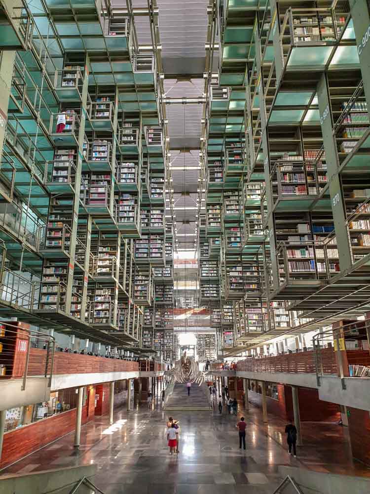 Mexico City library Biblioteca Vasconcelos