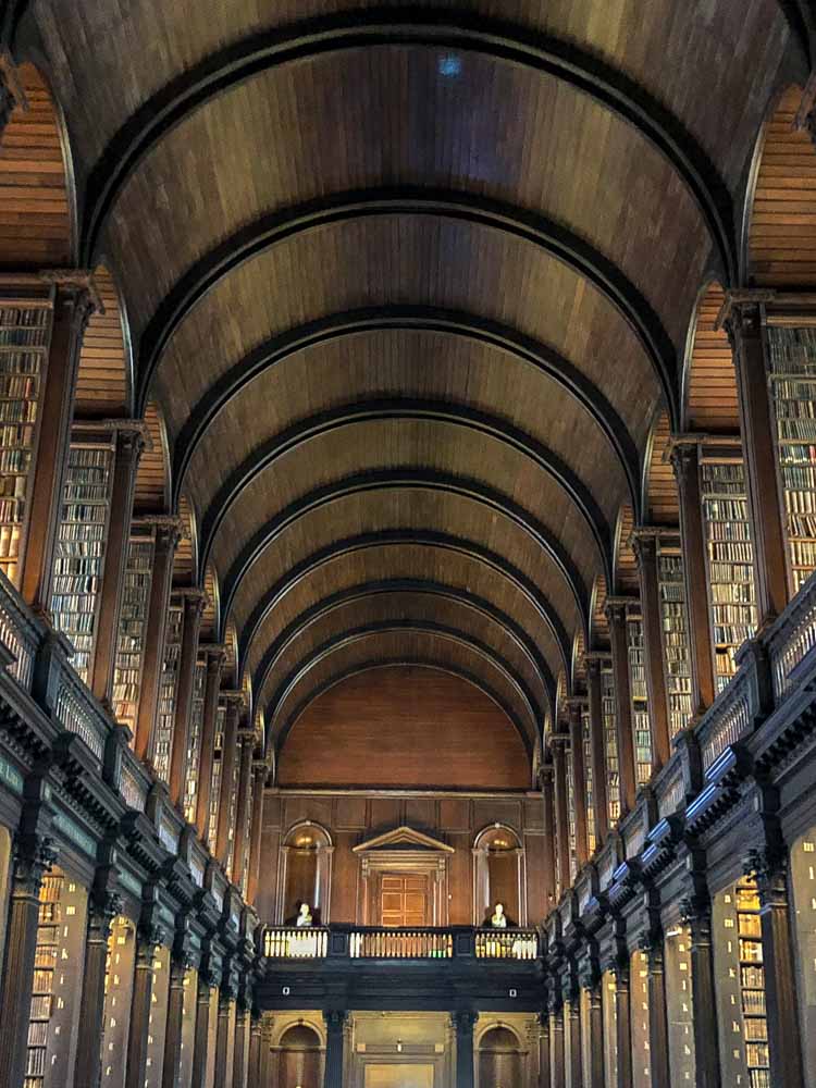 Famous libraries: Dublin Longroom library Trinity College. Domed wood ceiling and bookshelves