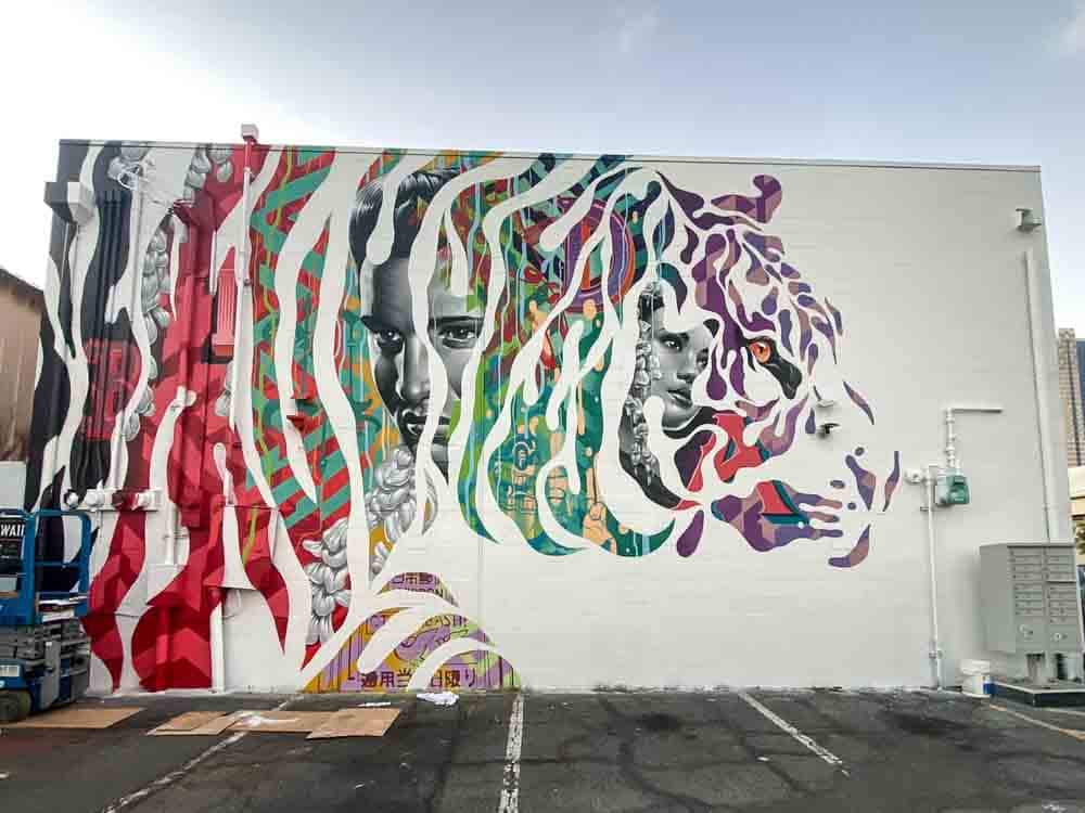 Kaka'ako mural Tristan Eaton and Matt Eaton tiger Uncle Binda