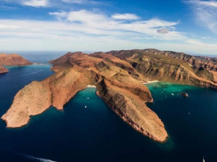 coast of La Paz, La Ventana