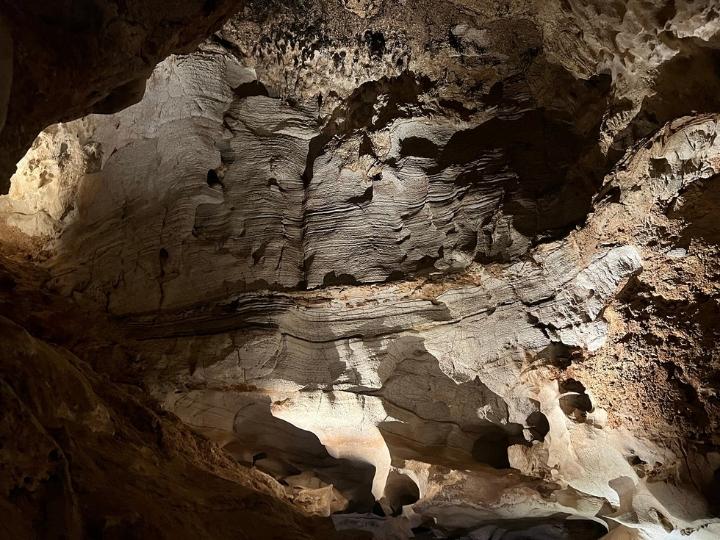 Longhorn Cavern State Park