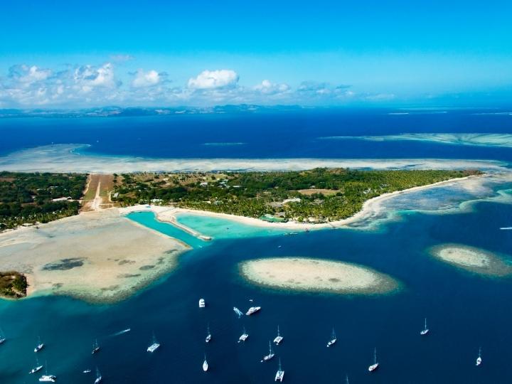 Helicopter ride in Fiji