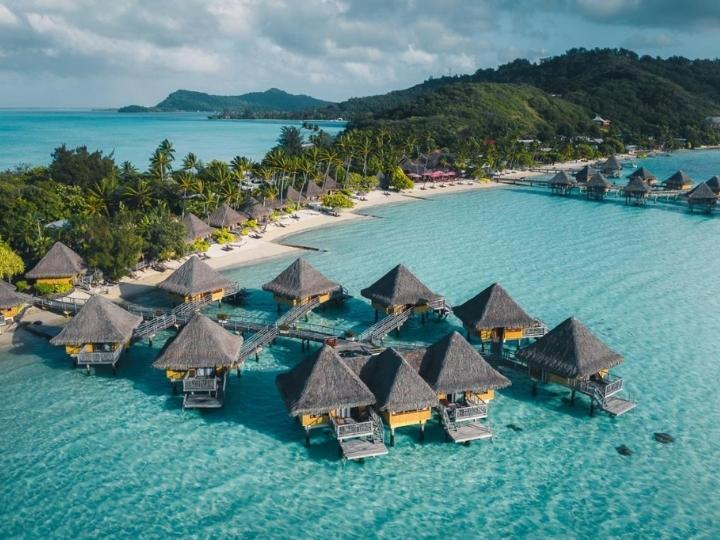 InterContinental Bora Bora Le Moana Resort