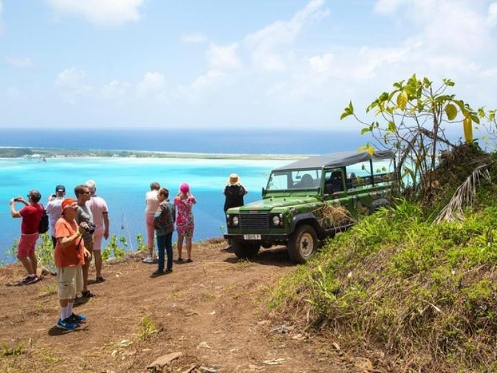 Jeep Tour in Bora Bora