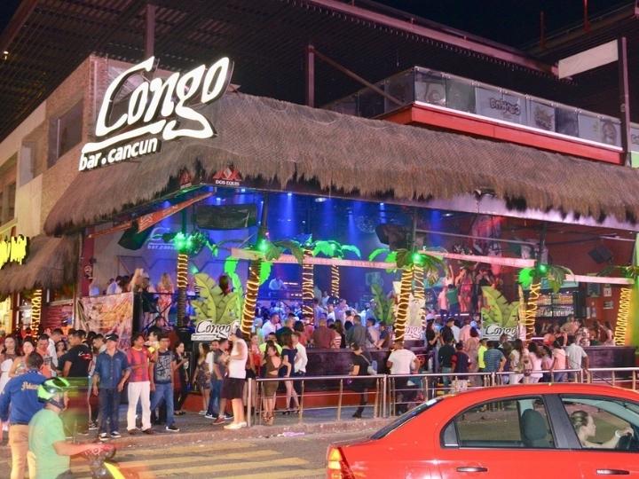 Congo Bar Cancun