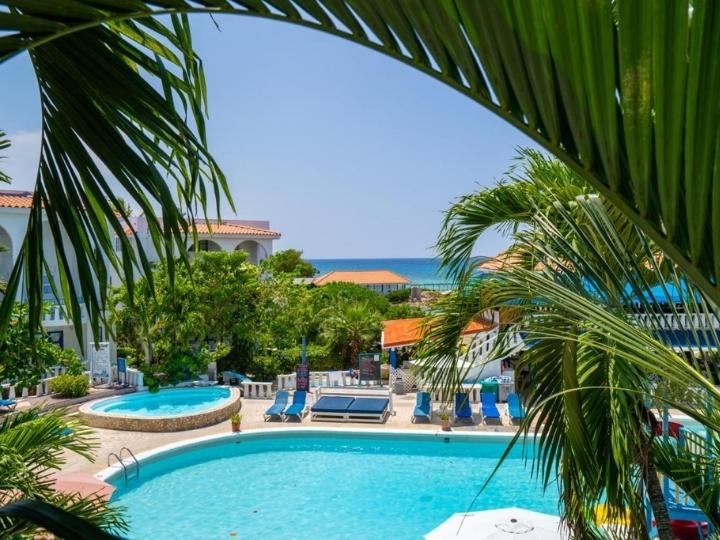 Franklyn De Resort & Spa