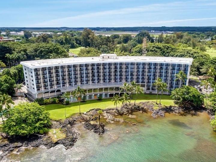 Castle Hilo Hawaiian Hotel