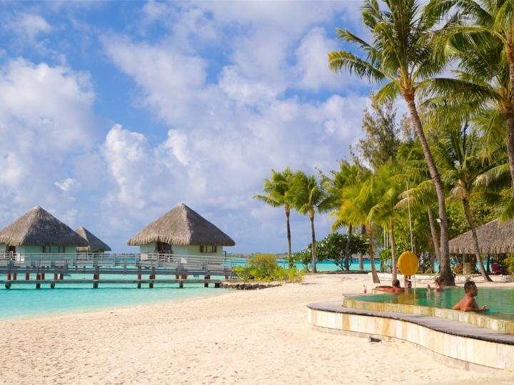 Le Meridien Beach