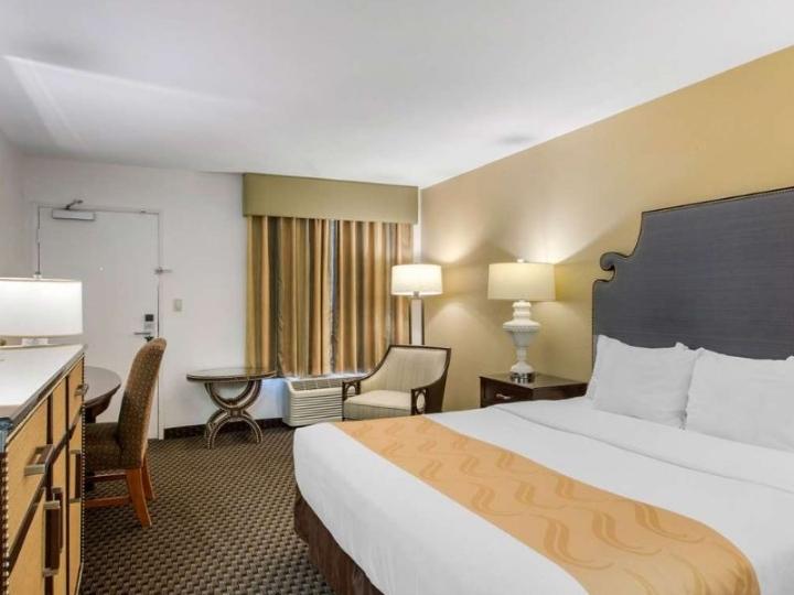 Quality Inn