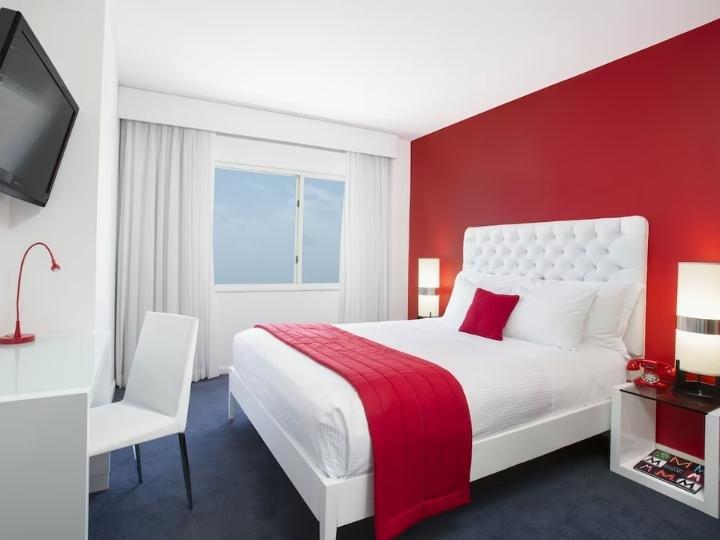 Red South Beach Hotel