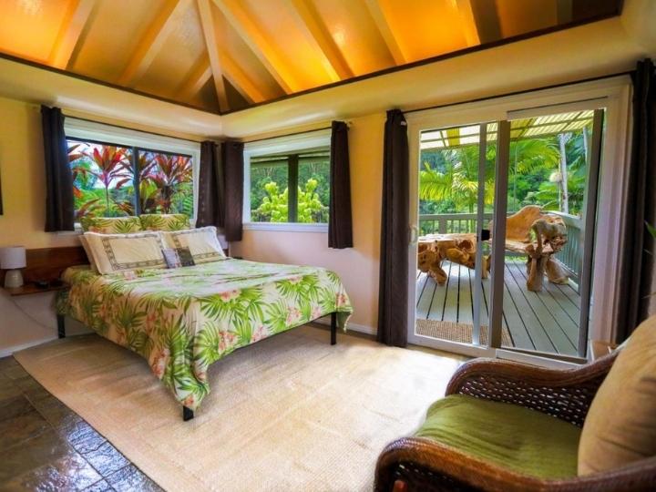 Inn at Kulaniapia Falls