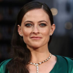 Lara Pulver