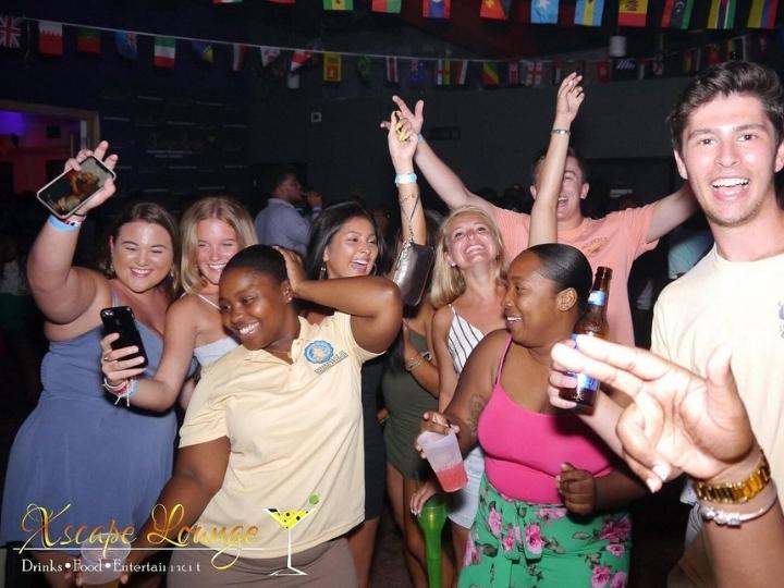 Xscape lounge